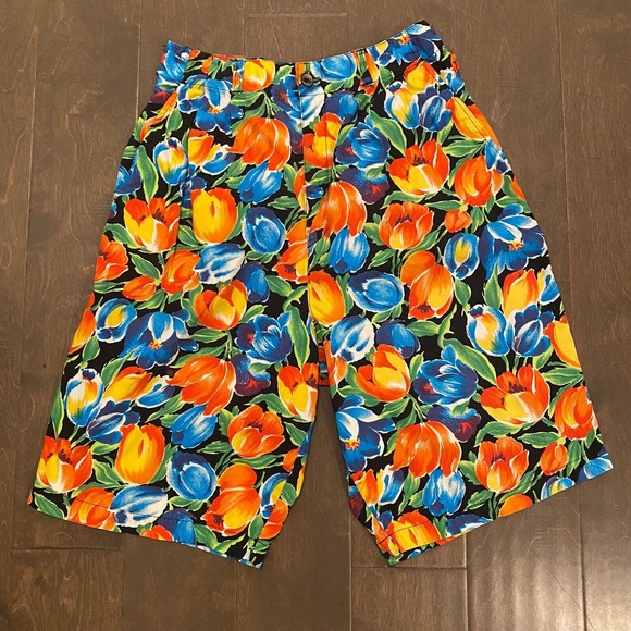 GAP Pants - Vintage 90s Gap Women Size 11/12 High Waisted Rise Mom Shorts Tulip Floral Jams